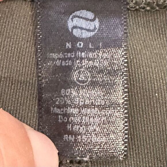 Noli Glossy Camo Leggings - Picture 3 of 3